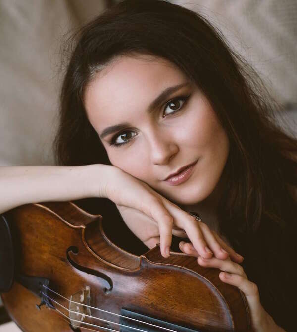 elizaveta_saul_square